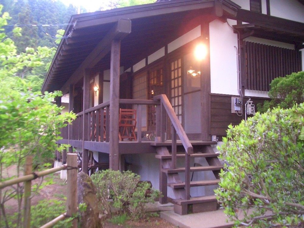 Hotel Shikitei Fujiyoshida Zewnętrze zdjęcie